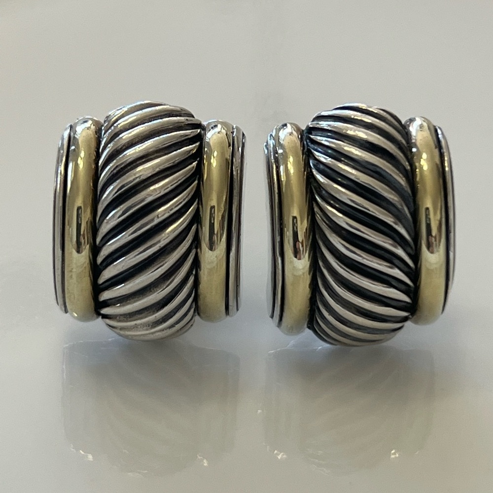 Authentic David Yurman Two Tone Large Cigar Earrings.     925/14K